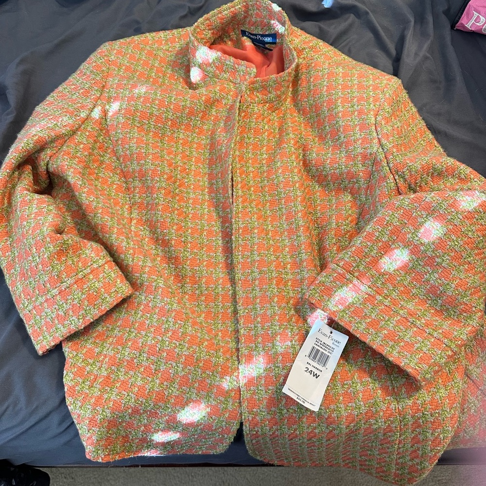 Evan Piccone 3/4 Sleeve Orange and Green Suit Jacket
